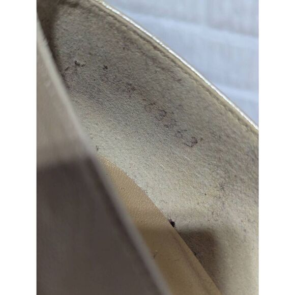 California Magdesians Women's Gold Bronze Slip-on Pump 2" Heels Size 6.5 - Picture 8 of 8